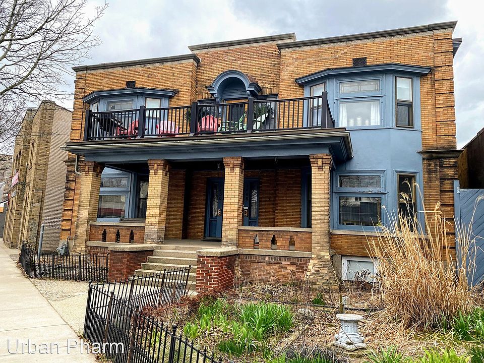 1st image of 1450 Lake Dr SE APT 3