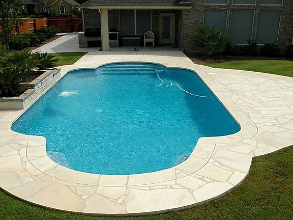 Salt water pool