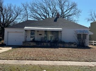 2251 E Aloma St, Wichita, KS 67211