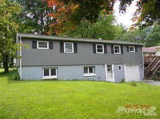 885 Taconic Woods Rd, Yorktown Heights, NY 10598