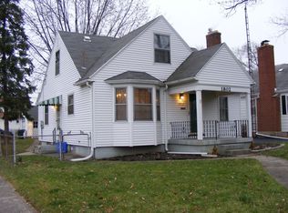 1802 Pershing Blvd, Dayton, OH 45420