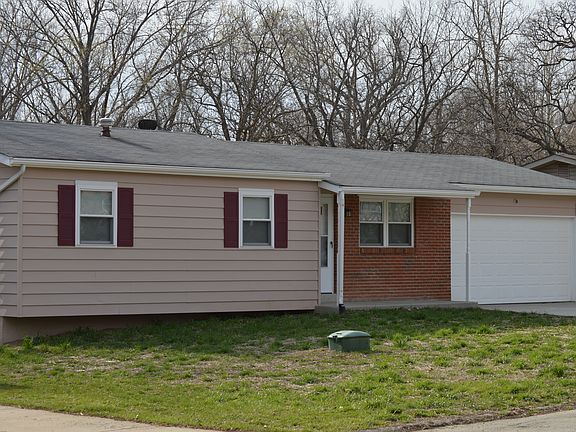2nd image of 151 Green Acres Dr