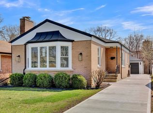 1207 Park Ridge Blvd, Park Ridge, IL 60068