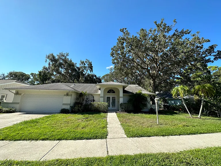 5540 Bent Oak Dr — Photo 2