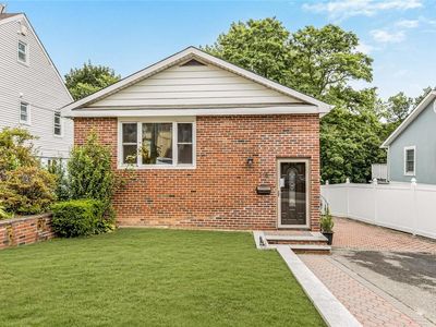 198 Rockne Road, Yonkers, NY, 10701