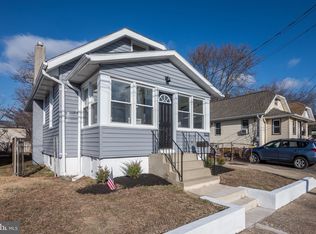 8307 Stow Rd, Pennsauken, NJ 08110