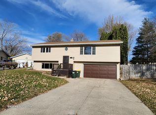 410 Miller St, Spicer, MN 56288