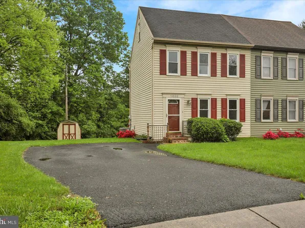 1683 Chadwick Cir, Lancaster, PA 17603
