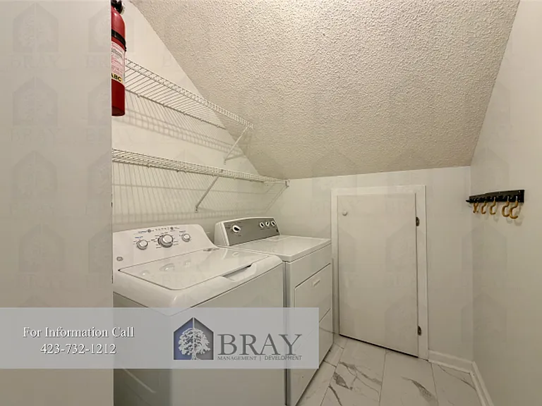 133 Bentwood Ln — Photo 23