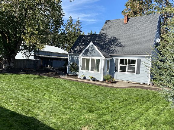 2nd image of 40695 NW Pacific Ave