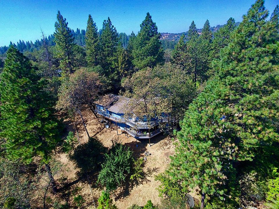 1st image of 18599 Majestic View Ct
