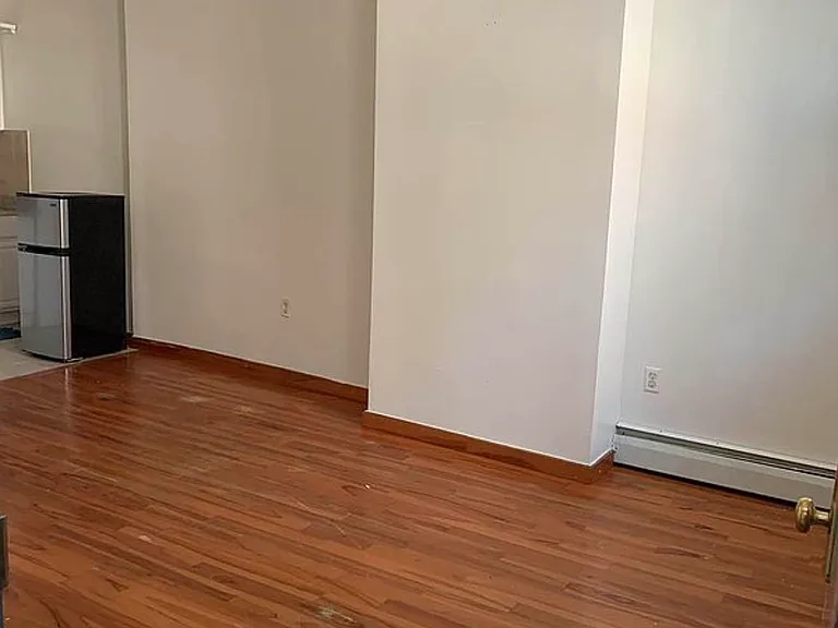 37 Madison St #2A — Photo 2