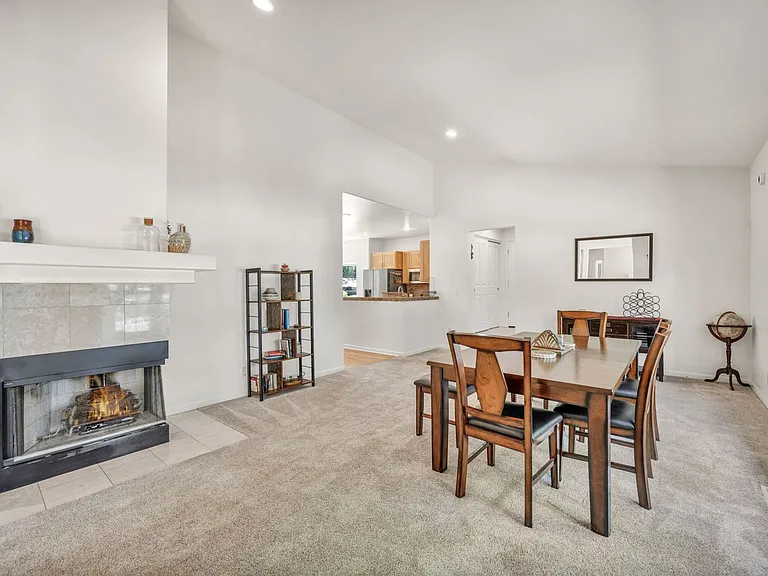 14220 W Windriver Ln — Photo 24