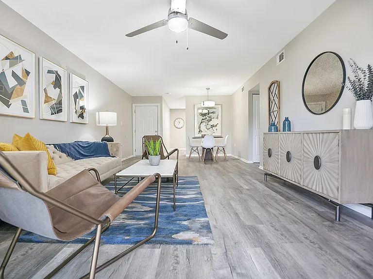 Aqua at Windmeadows — Photo 20