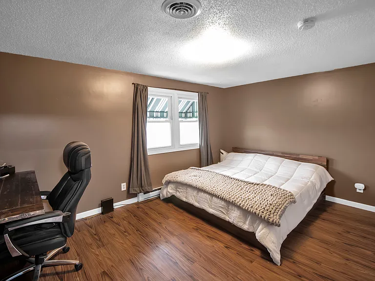4400 Dickersonville Rd #4400 — Photo 4