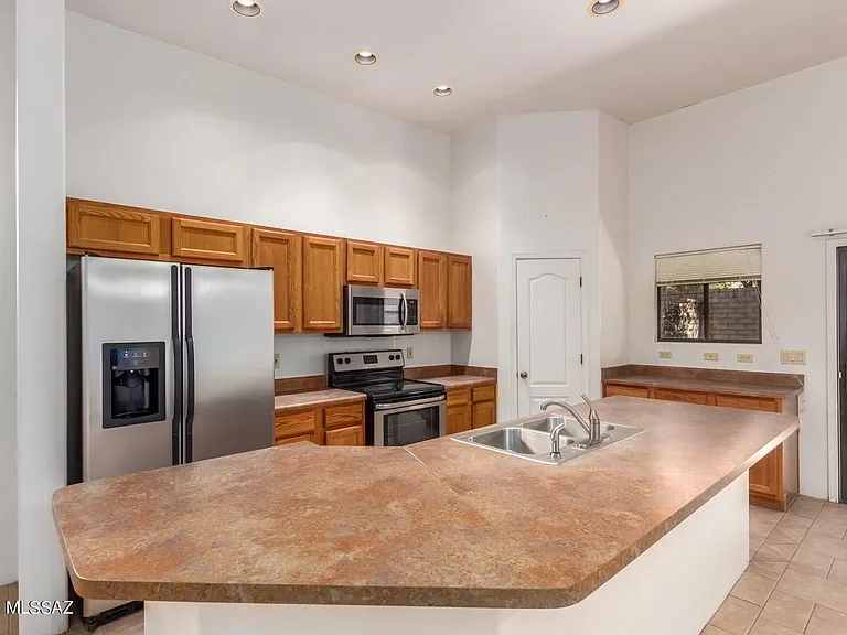 3158 N Avenida Del Clarin #TILES — Photo 25