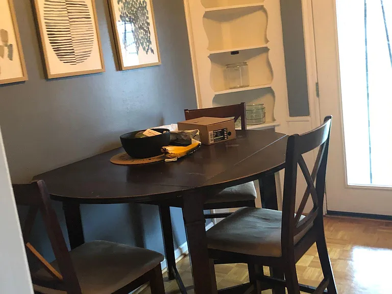 126 N Wilson Ave — Photo 7