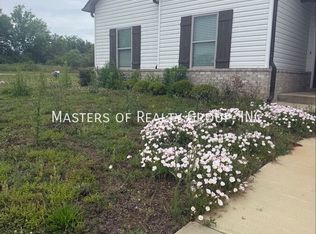 15 Sterling Rd, Eastaboga, AL 36260