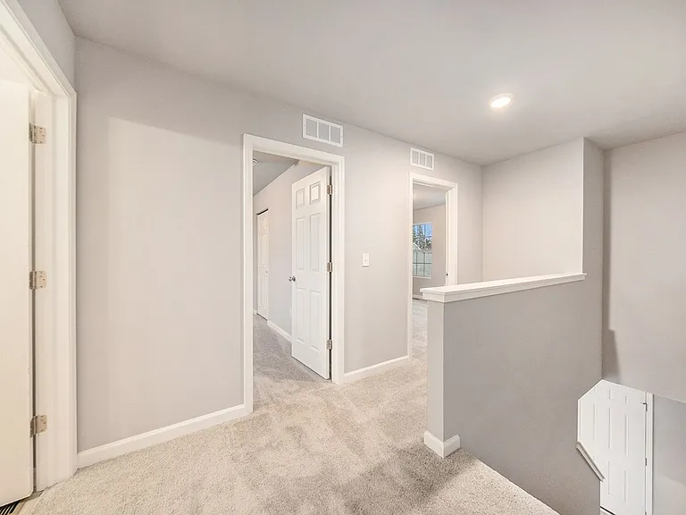 2142 Farm Valley Dr — Photo 17