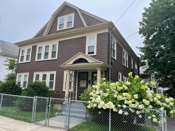 9 Herbertson Rd #1, Jamaica Plain, MA 02130