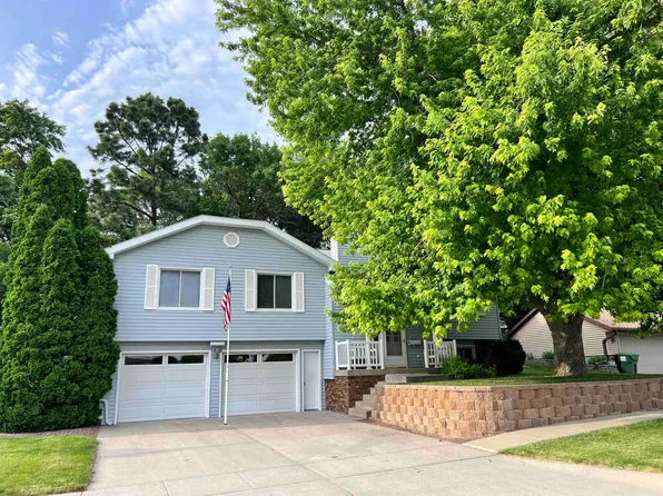 1900 Alaska Ave, Norfolk, NE 68701