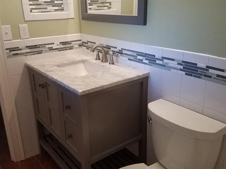 721 Segovia Rd — Photo 2