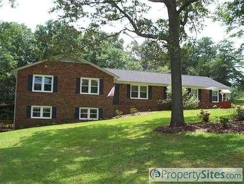 2nd image of 510 Riveroak Cir