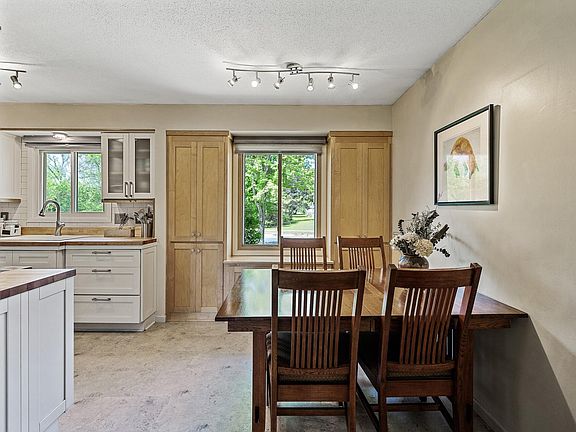 3rd image of 10817 Crooked Lake Blvd NW
