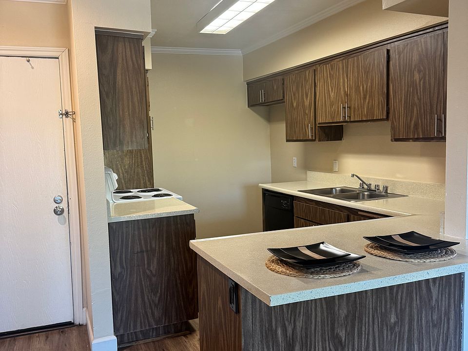 Updated Kitchen with dishwasher, Refrigerator available!