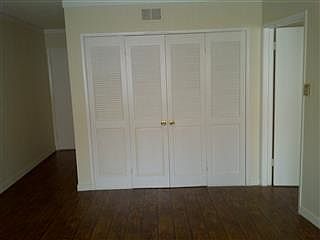 4th image of 1745 N Orange Dr APT 213