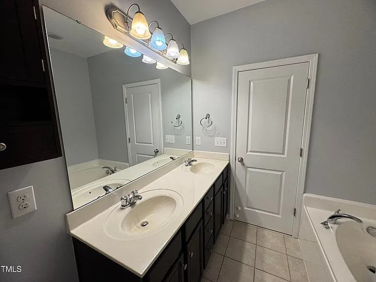 748 Wickham Ridge Rd — Photo 14