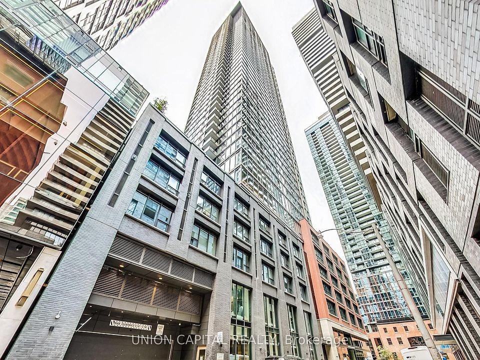 1st image of 55 Mercer St #611