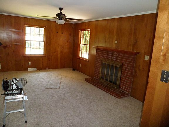 3rd image of 803 Weda Ave