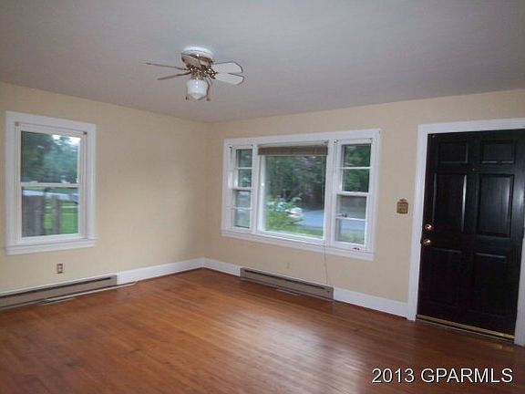 3rd image of 416 Pittman Drive