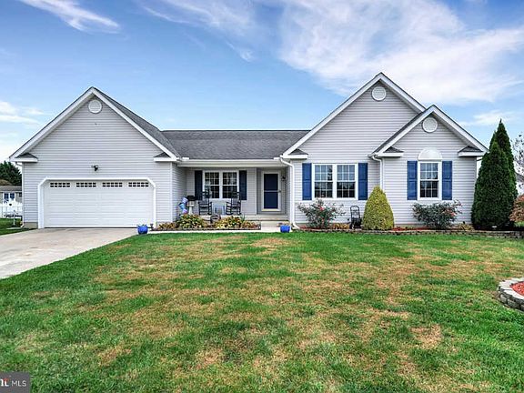 2nd image of 219 Hearthstone Ln
