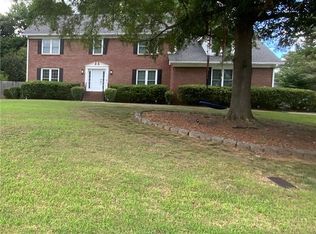 2311 Laura Ct, Snellville, GA 30039