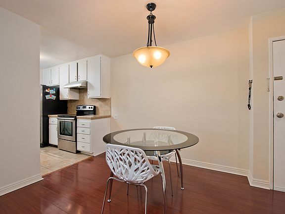 5th image of 5460 White Oak Ave Unit J104