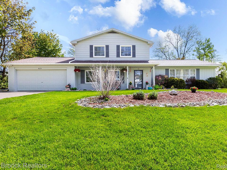 1st image of 4225 Westover Dr