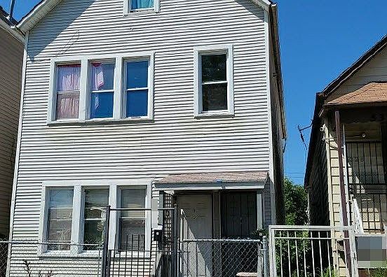 2nd image of 5330 S Marshfield Ave