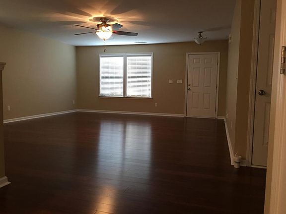 5th image of 1044 Joselynn Dr
