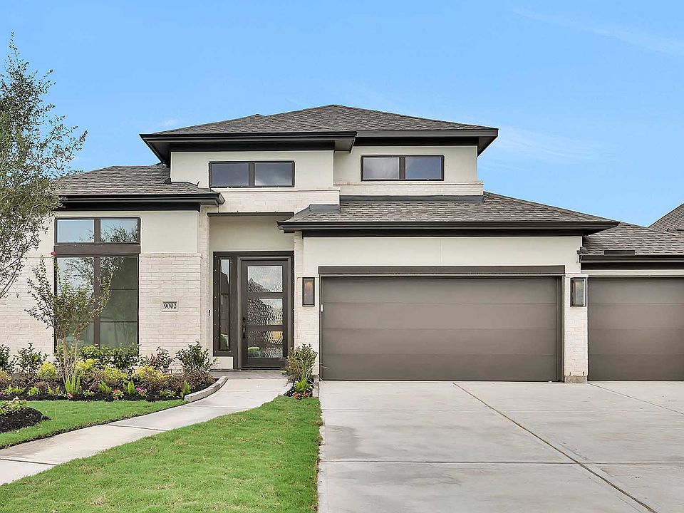 1st image of 9002 Sierra Nevada Dr