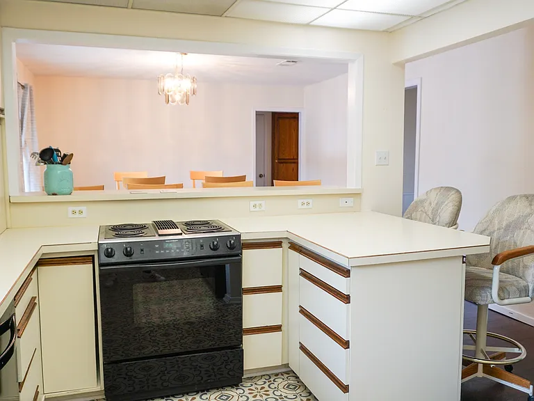 3000 Keller Hicks Rd #1 — Photo 4