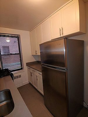 4th image of 6420 Saunders St #203