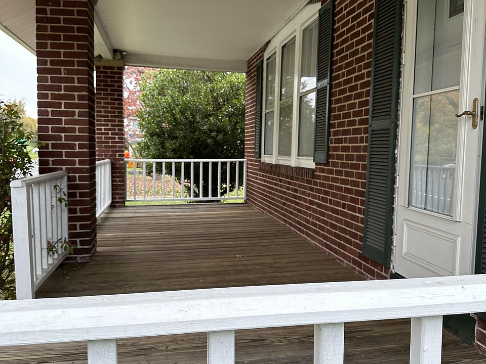 2817 Centre Rd, Wilmington, DE 19805 | Zillow