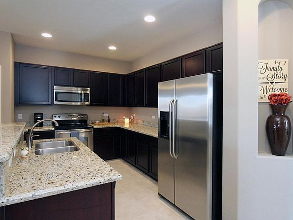 2nd image of 8249 N Winding Willow Way