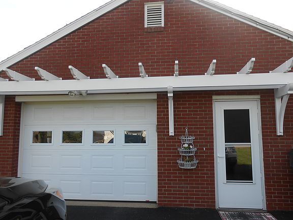 5th image of 107 N Orchard Dr