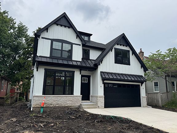 2nd image of 964 S Hillside Ave