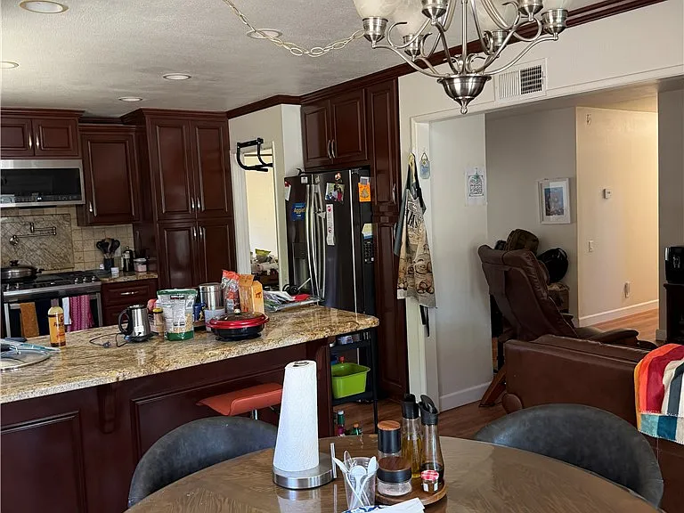 910 Orangewood Dr — Photo 28