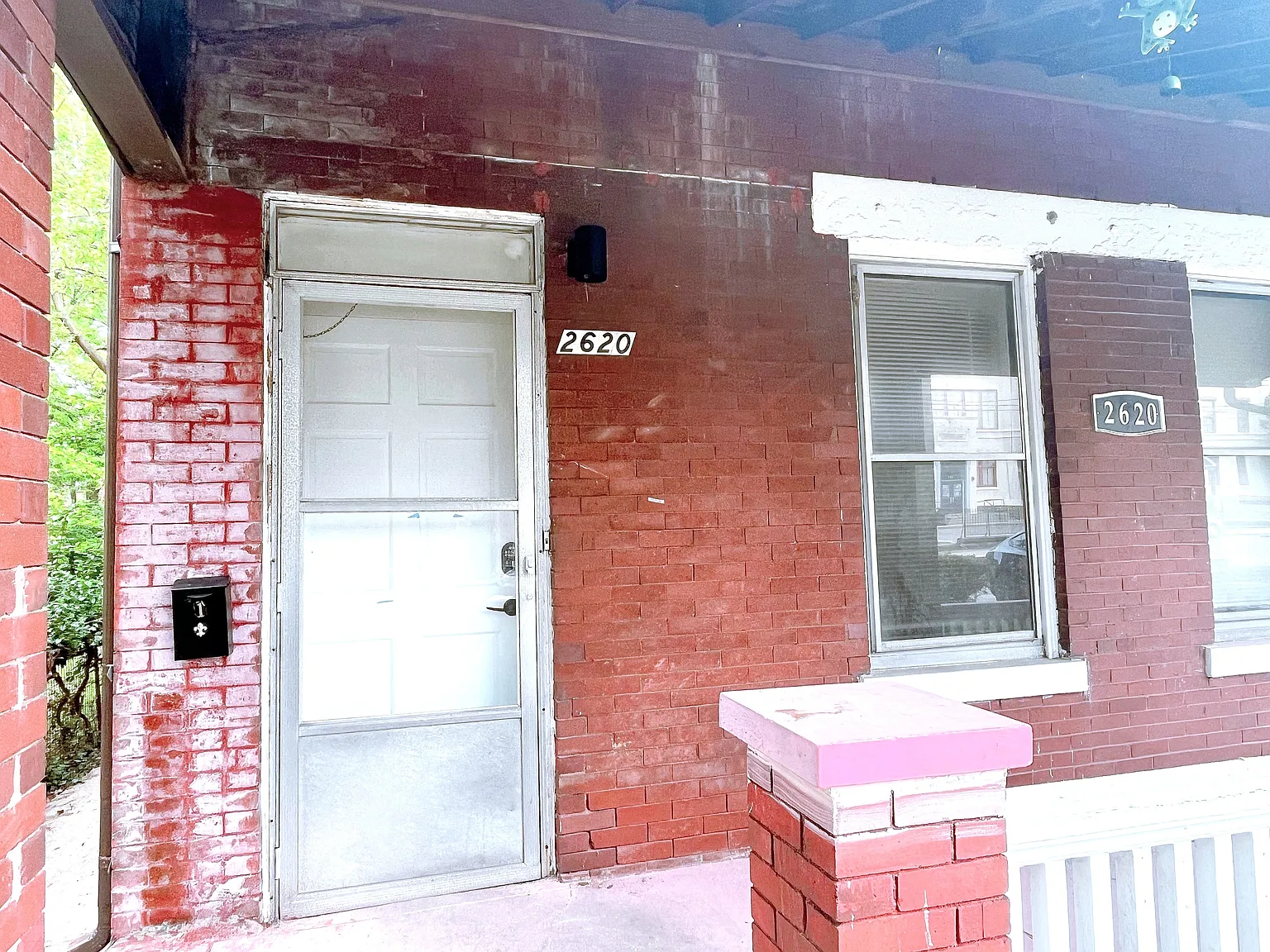 2620 Melrose Ave — Photo 2