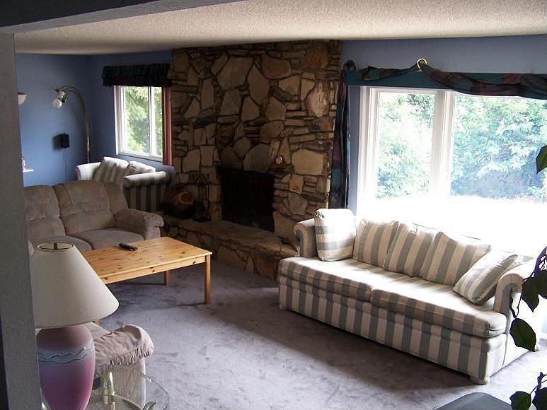 2nd image of 11892 Shadycrest Ln
